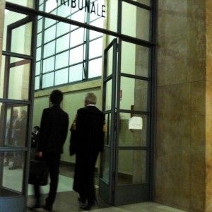 La crisi colpisce gli avvocati: 53 sospesi a Milano per non aver pagato l'iscrizione all'Ordine