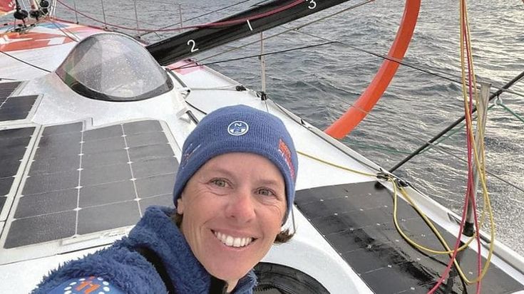 Francesca Clapcich: “Bombe climatiche e orche verso le coste, così cambia la navigazione”