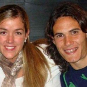Cavani, accordo da 25 mila euro al mese con la ex moglie Maria Soledad<br /><span> </span>