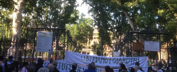 Il verde di Roma,  flash mob all'Esquilino: "Riaprite i giardini di piazza Vittorio"