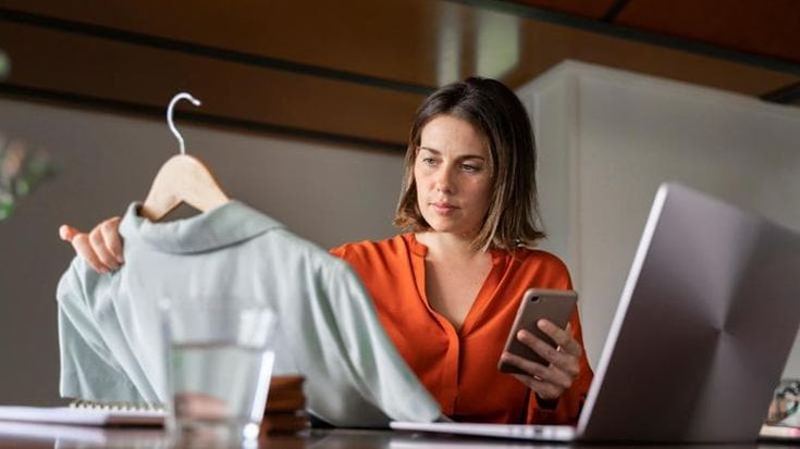 Shopping online: nel mondo resi e cambi generano 23 milioni di CO2 l'anno