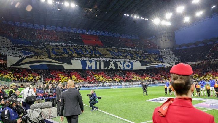 L'Inter contro i tifosi bagarini: "Niente abbonamento a chi rivende i biglietti"