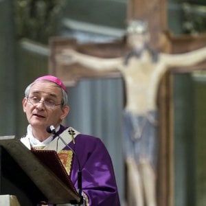 Zuppi e la Quaresima ai tempi del virus: "Non chiudetevi"