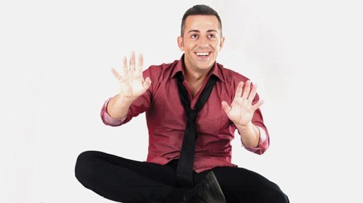 Cosa fare a Milano oggi 7 aprile: “Tante Belle Cose” al TAM e il Massimo Lopez Show al Carcano