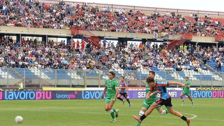 In serie C un fine settimana di sfide tra Sicilia e Campania. Il Catania cerca conferme