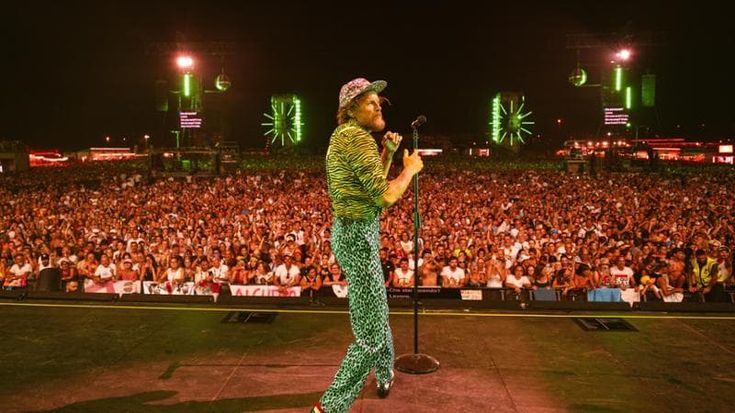 Circo Massimo, ecco Jovanotti: il Garibaldi in bici tra i due mondi