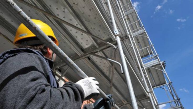 La deregulation del governo: stop al codice degli appalti