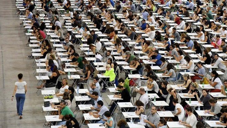 In 200 mila al mega-concorso, caccia a un posto alla Regione Sicilia