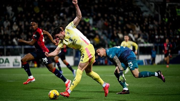 Cagliari-Juventus 0-1: Vlahovic torna titolare e rilancia Thiago Motta