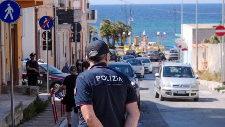 Giochi di fuoco pericolosi e sulla direttrice per l’aeroporto, multato lido a Sferracavallo