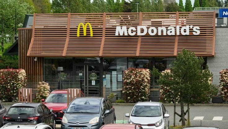 Anche Matera cede al McDonald’s: era l’ultimo capoluogo italiano senza la catena fast food