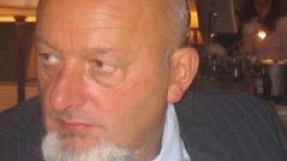Firenze, Tiziano Renzi ai pm: "Voglio che mi processino, d'ora in poi mi avvarrò della facoltà di non rispondere"