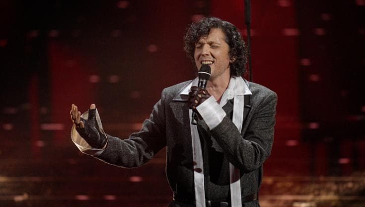 Ermal Meta a Bologna: “L’arte non ti obbliga a scegliere tra sentire e capire”