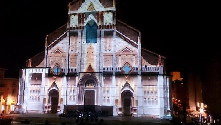 San Petronio show, lo spettacolo della storia incanta Bologna