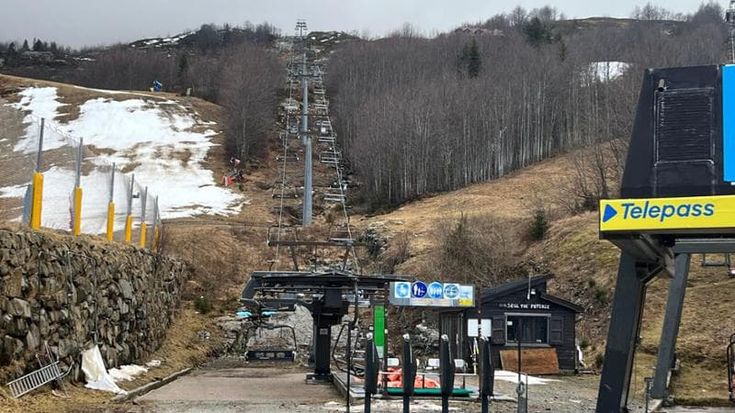 L’Abetone si inventa un’altra vita nell’inverno che non regala la neve