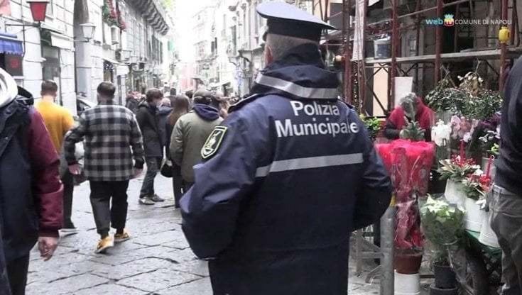 Movida: controlli Municipale a Napoli, verbali e sanzioni