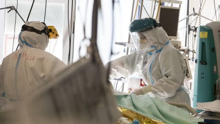 Coronavirus, nel Lazio i positivi sfiorano quota tremila: sono 2.997, 1.619 a Roma