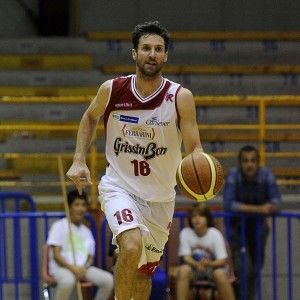 Basket, Reggio Emilia nei guai: due mesi di stop per Diener
