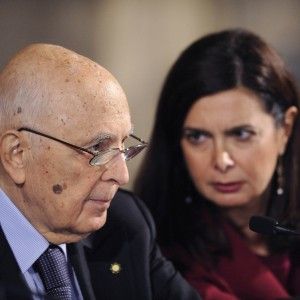 Quirinale, il saluto di Napolitano: "Voci di scissioni e voto anticipato fanno perdere tempo al Paese"