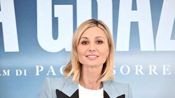 Anna Ferzetti: “Le mie figlie si lamentano per le mie assenze. A loro dico seguite le passioni”