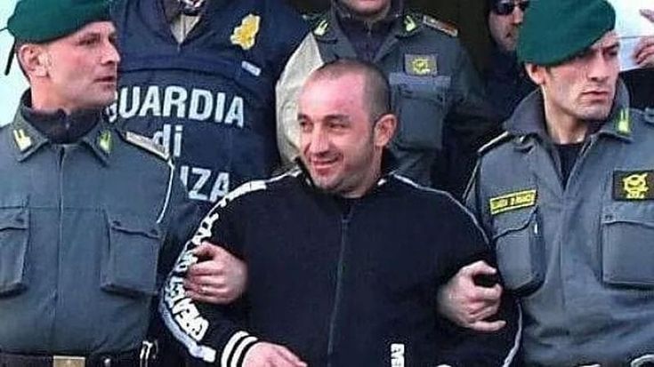 Confiscato tesoro del fratello di Antonio Cassano. “Casa vinta al Lotto”, ma giudici non gli credono
