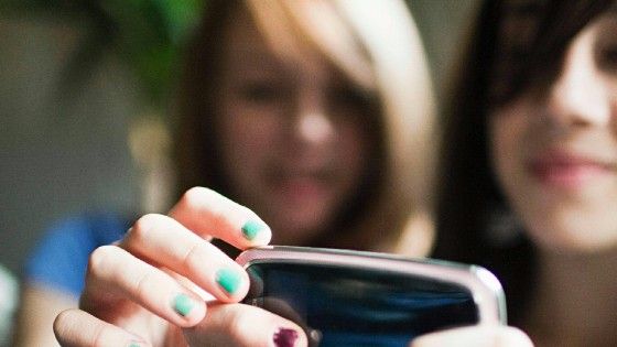 Molestie sul web, le vittime sono sempre pi&ugrave; giovani
