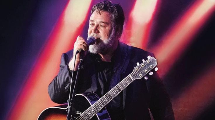 Russell Crowe: “Altro che gladiatore, ero un rockabilly. Con la musica tiro fuori il meglio di me”