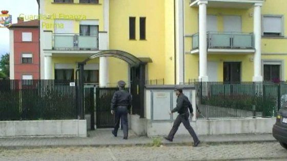 Faceva fallire società edili, arrestato imprenditore a Parma