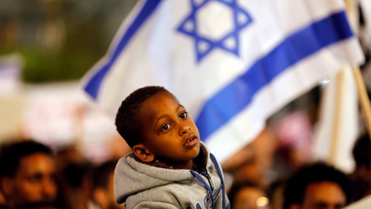 Gli “indesiderati” di Tel Aviv, domande e risposte 