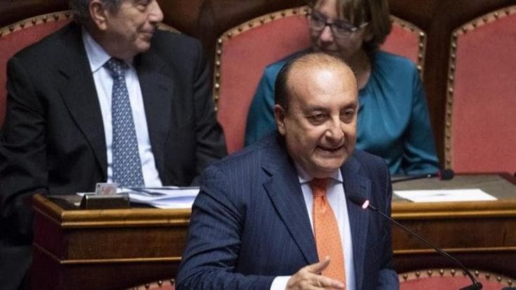 L’ex senatore Vitali: “Il mio vitalizio? 4.300 euro, ora ne avrò altri 500. Ma quel taglio era illegittimo”