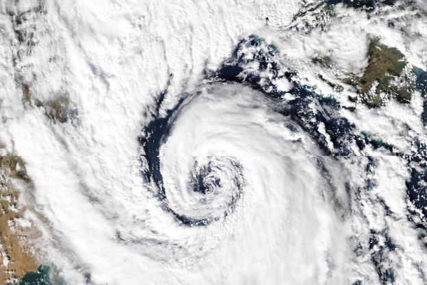 Ciclone nel Mediterraneo: punta sulla Sicilia