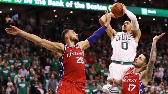 Basket, playoff Nba: Boston super, Philadelphia affonda 