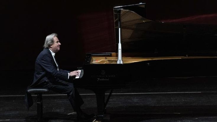 Buchbinder torna alla Scala per un recital da maestro nel segno di Beethoven