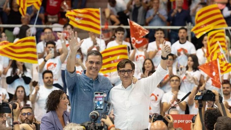 Catalogna, vittoria storica dei socialisti: sconfitti gli indipendentisti, si tratta sul governo