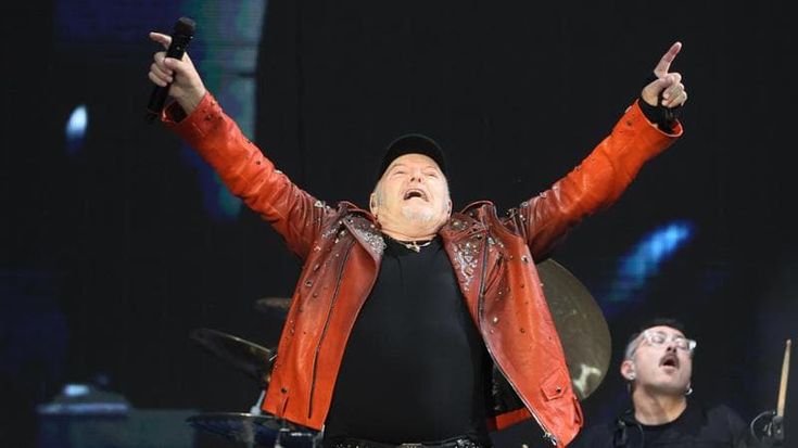 Vasco Rossi, a Zocca un laboratorio di teatro sperimentale: “Per me a 16 anni Bologna come New York”