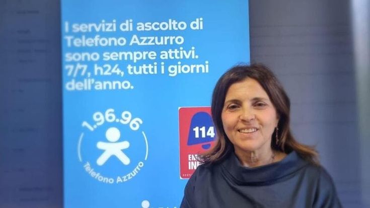 Telefono Azzurro: “In Sicilia da inizio anno 220 sos, i minori denunciano con le chat”