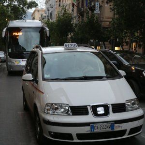 Rottura tra Comune e tassisti, sciopero il 21 ottobre 