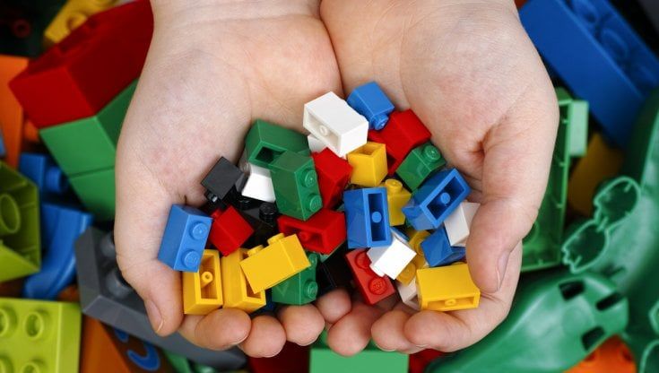 Lego, gli utenti premiano l'inclusività dei mattoncini