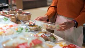 Stessi nutrienti, metabolismo opposto: così il cibo ultraprocessato inganna l’organismo