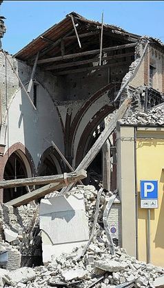 Senato, s&igrave; alla detassazione<br />dei contributi alla ricostruzione