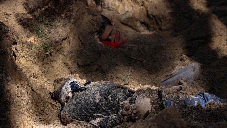 Bucha, quelle foto dell'orrore e il dovere di non chiudere gli occhi