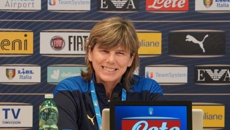 Nazionale donne al bivio Europei contro Israele, la ct Bertolini: "C'è la pressione di dover vincere, ma siamo pronte"