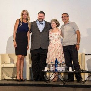 Divi e polemiche per l'apertura del Taormina Film Fest: "Usciamo da TaoArte"
