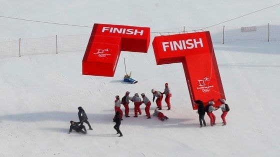 Pyeongchang 2018, il vento non dà tregua allo sci. Gigante donne rinviato a giovedì
