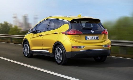 Opel Ampera-e, arriva l’elettrica dei record