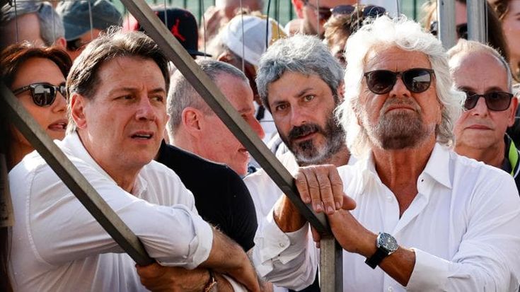 Debutta tra i 5Stelle la lotta tra correnti: ortodossi contro Conte