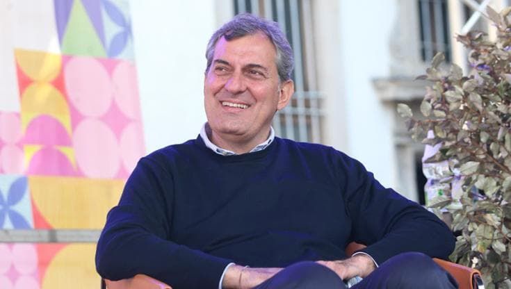 Calabresi: “Che emozione essere tra i temi, il mio libro nato da un dialogo con i maturandi”