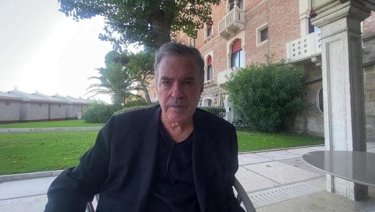 Amos Gitai a Venezia 81 con 'Why war?': "La poetica, la musica e l'arte sono l'unica via per far riflettere sulla guerra"