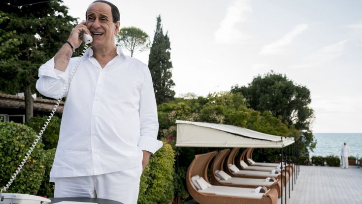 Sorrentino e l’Italia precipitata nel nulla