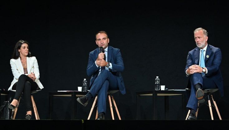 Elezioni a Torino, faccia a faccia fra i tre big in diretta sul sito di Repubblica